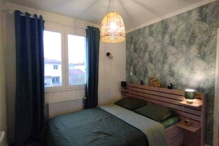 Charmantes Haus mit kleinem Garten, 4-6 Betten, 10 Min. vom Zentrum Lyon in Irigny, Lyon und Umgebung