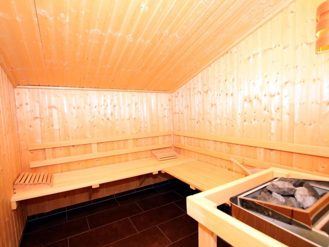 Haus Qualle, Susanne-Fischer Weg 29 - 5 Sterne Ferienhaus mit ca. 80 qm Wohnfläche im Erd- und Obergeschoss in Wyk auf Föhr (Stadt), Wyk auf Föhr