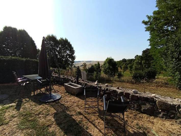 Gîte pour 5 personnes, avec terrasse, adapté aux familles à Nasbinals - 3