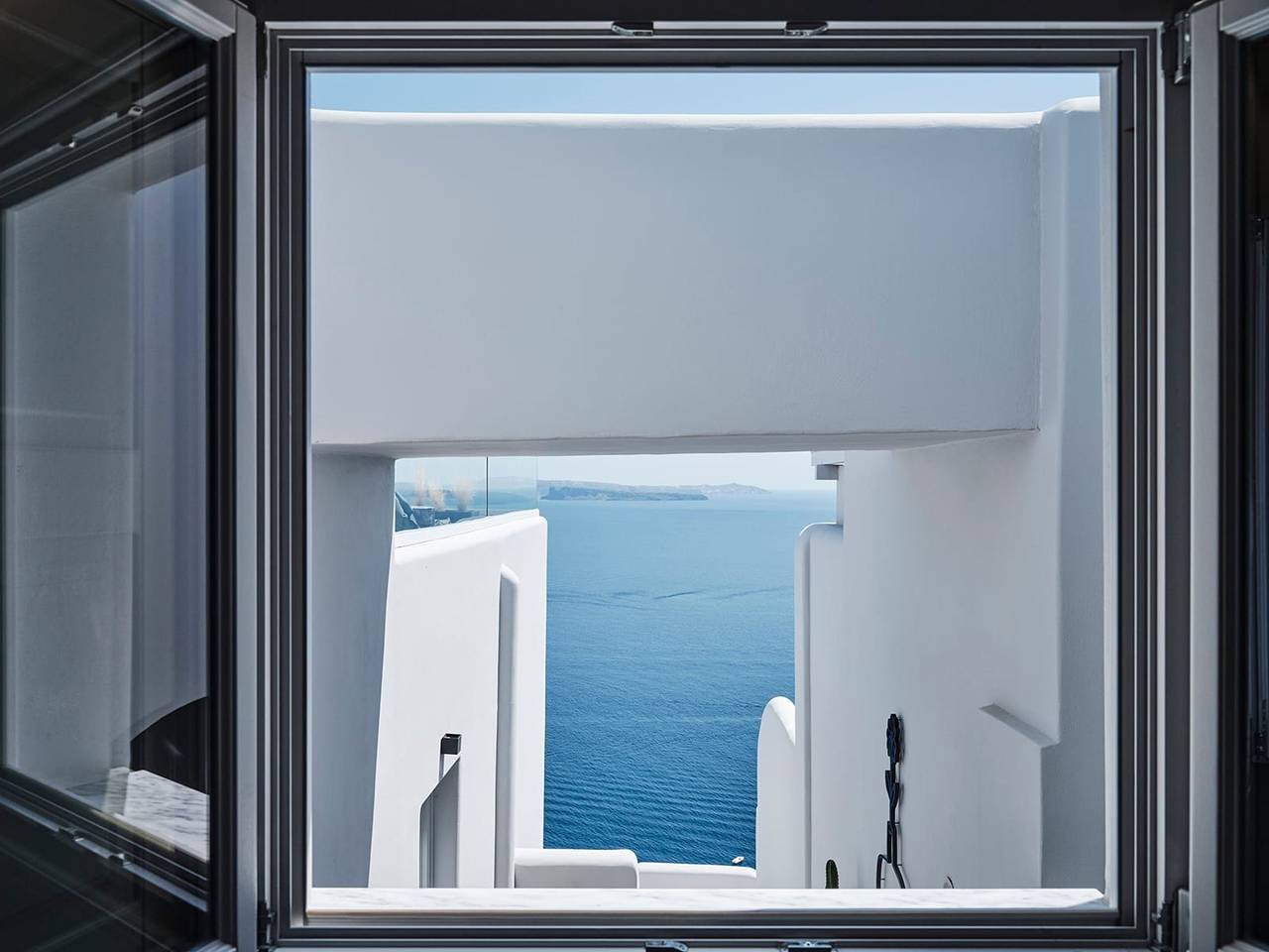 Santorini Double Room | Breathtaking Side Sea Views | Oia in Oia, Santoryn