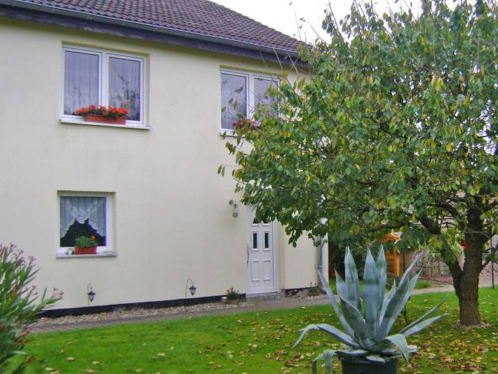 Ferienhaus für 6 Personen, mit Garten in Blankenhagen