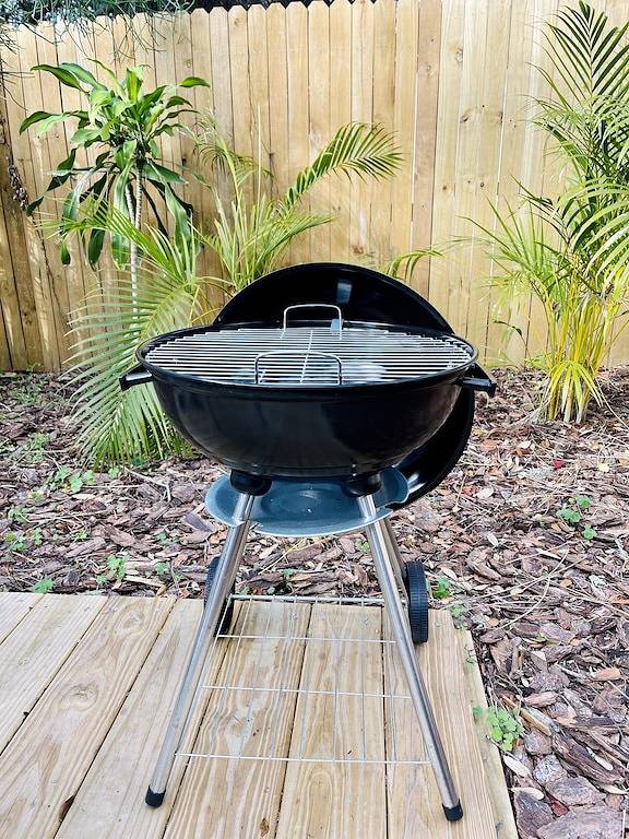 💙Blue flower (🦋Pet friendly) in Largo, Pinellas County