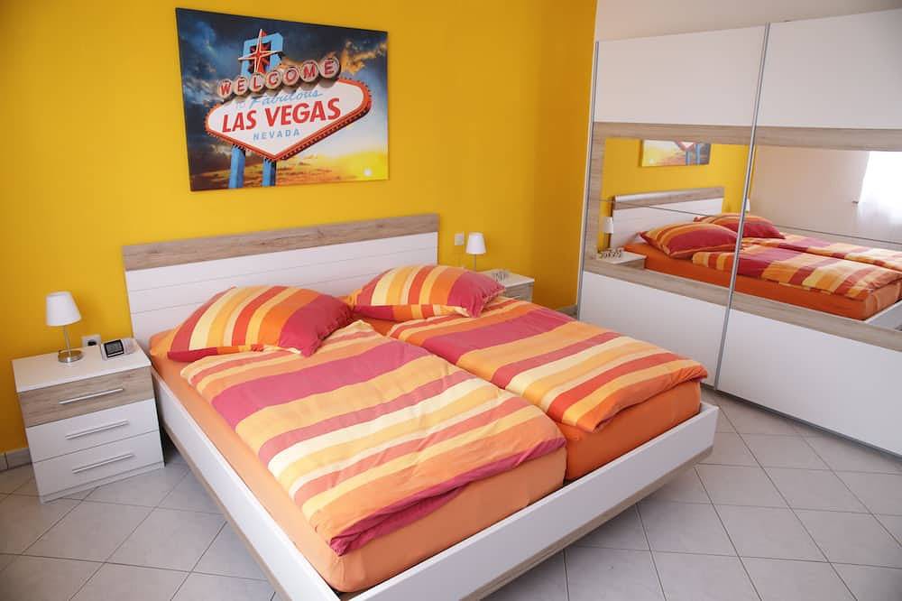 Ganze Wohnung, Großes Apartment (75m²), bis 6 Personen, ruhig, citynah, Süd-Balkon, Parkplätze in Niestetal, Hessisches Bergland