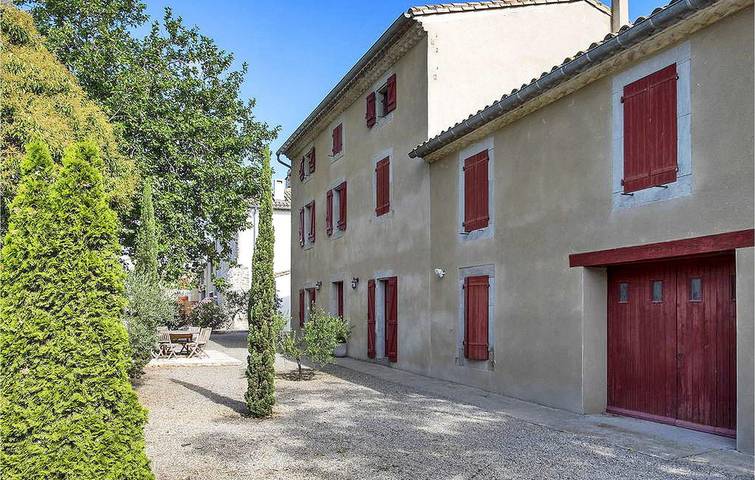 Location de vacances pour 18 personnes, avec terrasse à Trèbes - 3