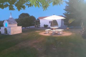 Villa für 4 Personen, mit Garten und Terrasse in Cisternino