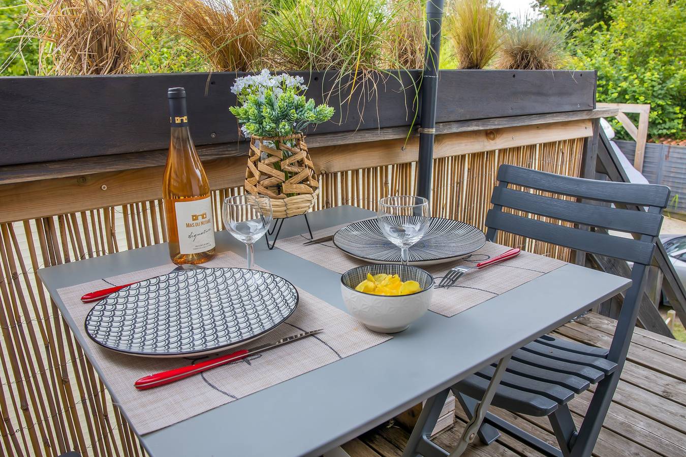 Ganze Wohnung, Le Grand T2 – Elegantes Apartment mit Gemeinschaftspool in Andernos-les-Bains in Andernos-les-Bains, Arcachon und Umgebung