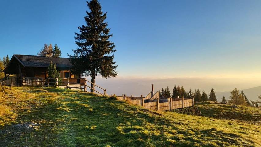 Ferienhaus für 8 Personen, mit Garten und Sauna sowie Whirlpool, mit Haustier