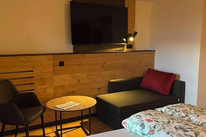 Ganze Wohnung, Ferienwohnung Blumenwiese 50 qm in Rimsting, Chiemsee