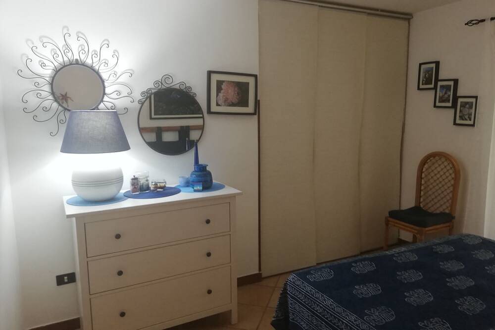 Entire apartment, Castellabate - Panoramic apartment overlooking the Gulf of Salerno in Castellabate, Cilento