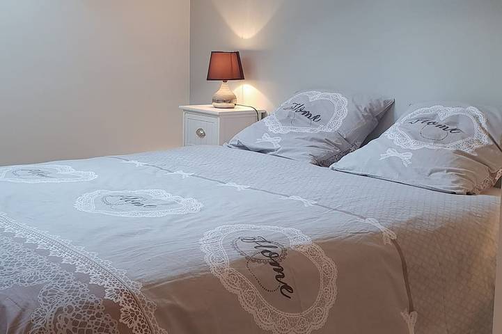 Hyper center of Pornic, Vieux Port, Spacious townhouse with 2 bedrooms. in Pornic, Côte de Jade