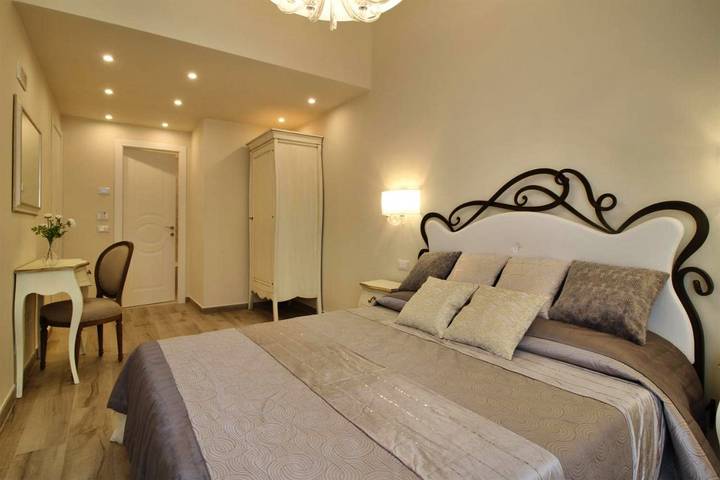 BnB für 2 Personen in Lucca