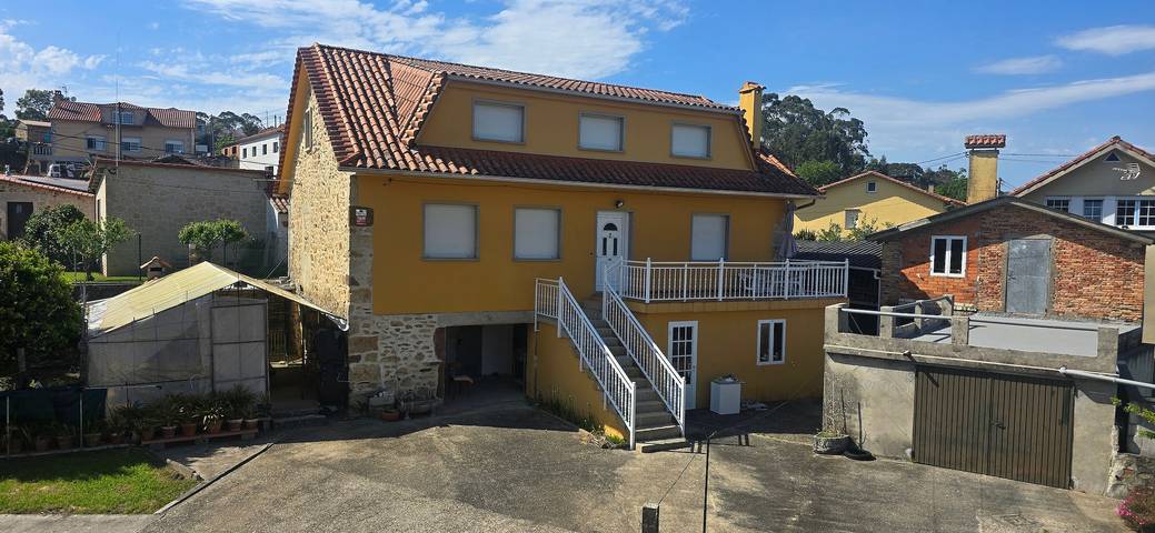 Casa de férias para 12 pessoas, com jardim em Espanha