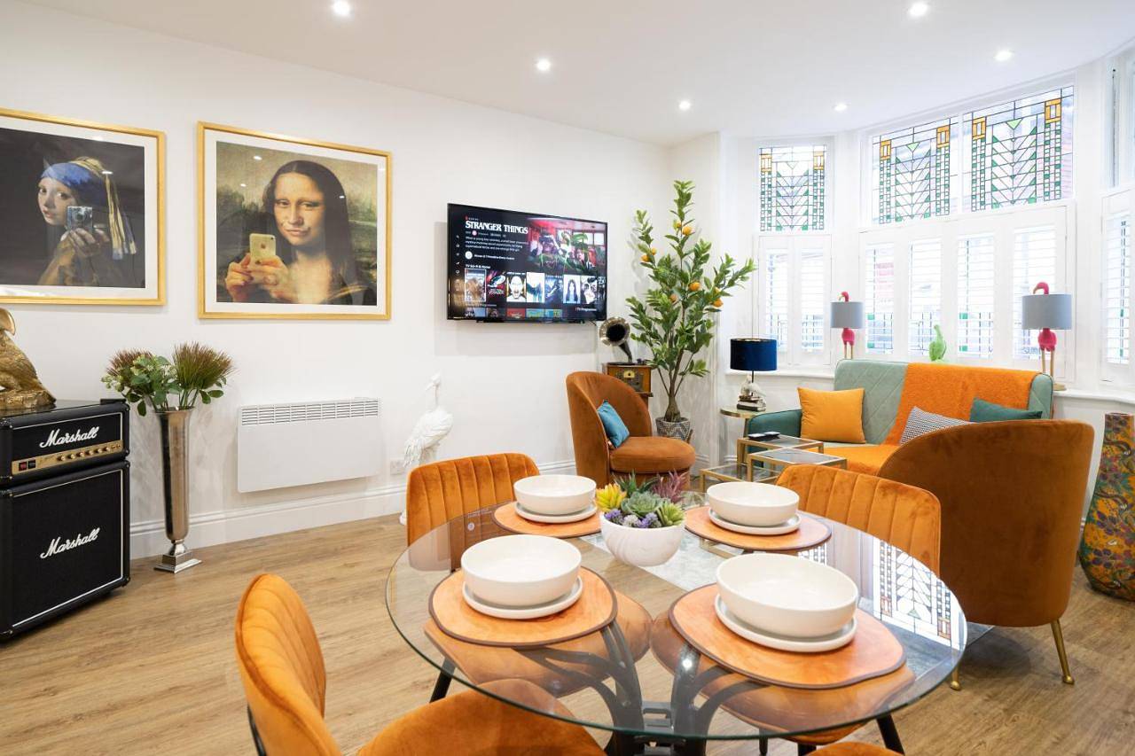 Entire apartment, The House Of Selfies in Royal Tunbridge Wells, Kent