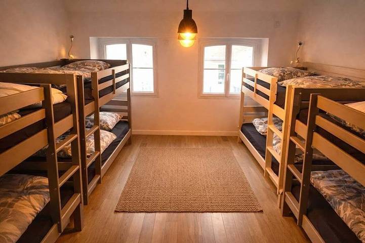 Gîte pour 16 personnes, avec Jardin dans Vauchamps - 3