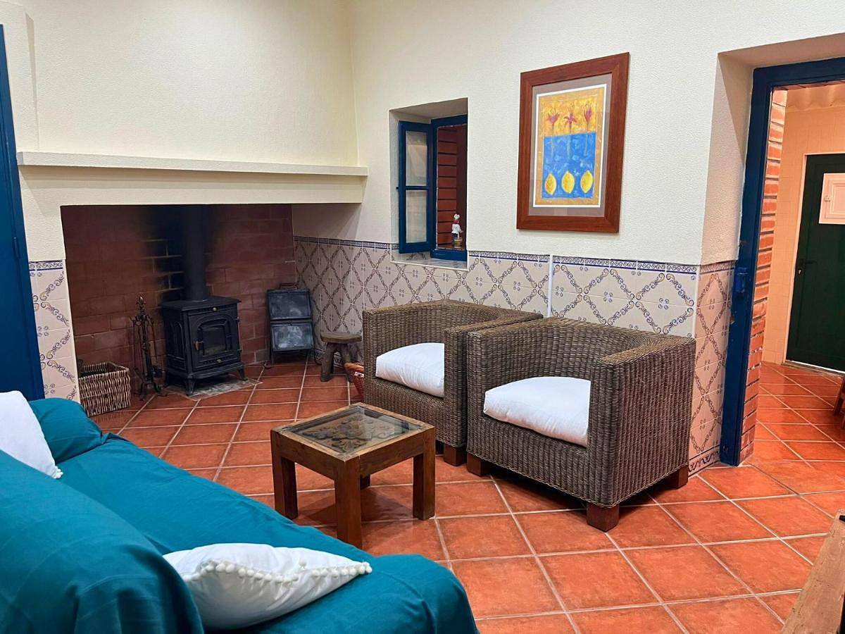 Four-Bedroom House in Mora (Evora), Distrito de Évora