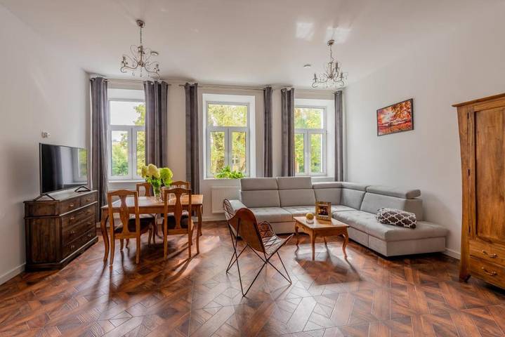 Apartament wakacyjny dla 5 osób, z balkon i widok w Białystok