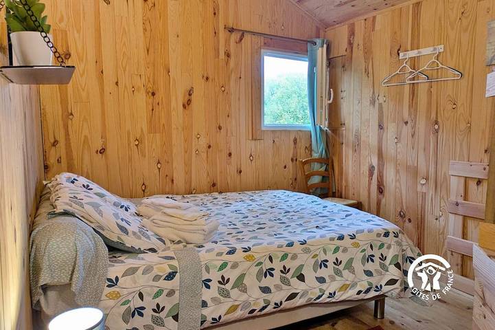 Location de vacances pour 2 personnes, avec piscine à Saint-Thomas-de-Courceriers - 4