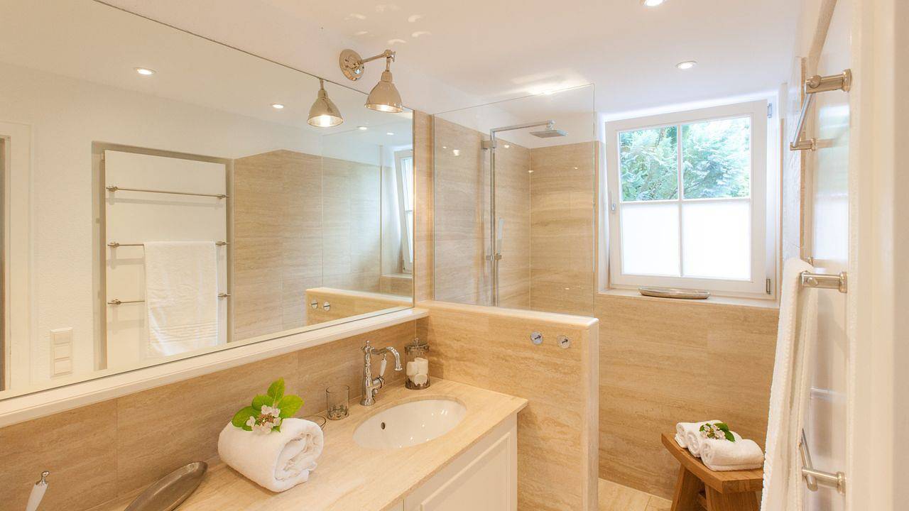 Ganze Ferienwohnung, Ferienwohnung für 6 Personen (88 m²) in Friedrichshafen in Friedrichshafen, Region Bodensee-Oberschwaben