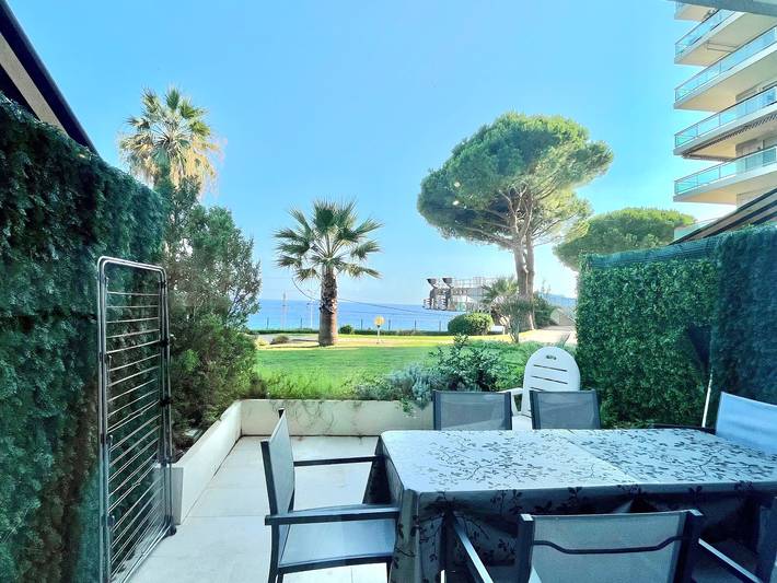 Gîte pour 5 personnes, avec terrasse à Cannes - 3