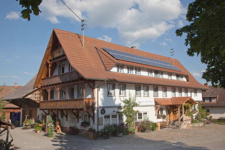 Gîte pour 2 personnes, avec vue et jardin à Donaueschingen