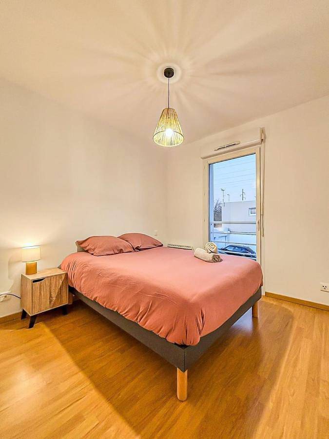 Appartement entier, Apartment in Puilboreau, Région de La Rochelle