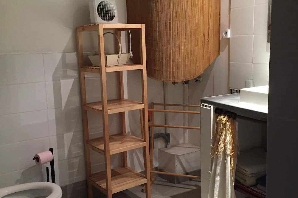 Ganze Wohnung, Bohemian chic in the heart of Avignon - apartment \"Alice\" in Avignon, Vaucluse