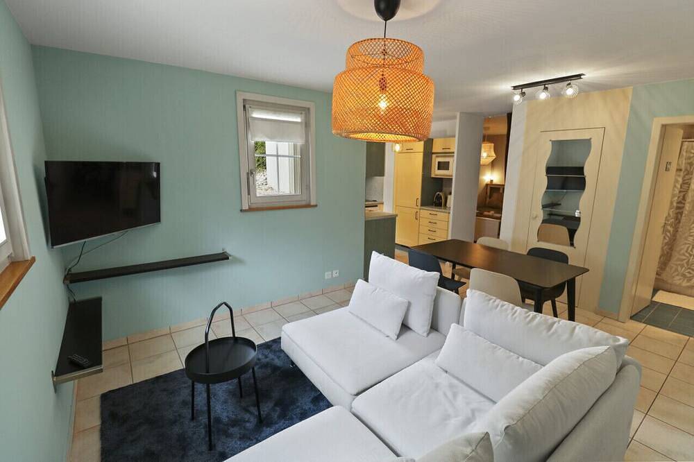 Ganze Wohnung, Appartement paisible avec terrasse in Domdidier, Murtensee & Estavayer-le-Lac Region