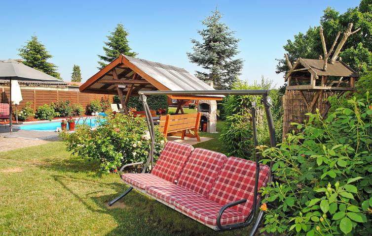 Ferienhaus für 4 Personen, mit Sauna und Terrasse in Mecklenburgische Seenplatte - 2