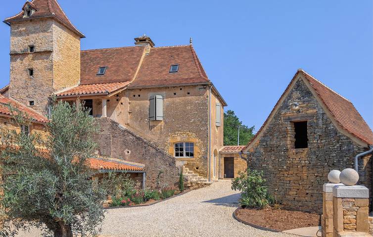 Location de vacances pour 8 personnes à Montgesty