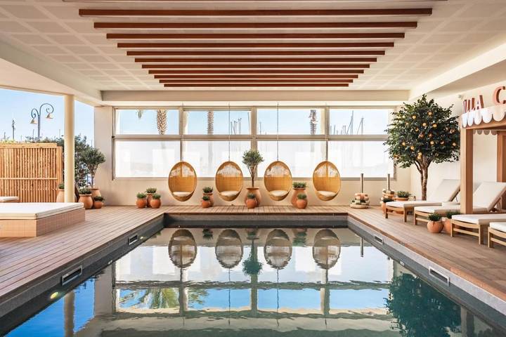 Hôtel pour 2 personnes, avec sauna et vue ainsi que jardin et piscine, animaux acceptés