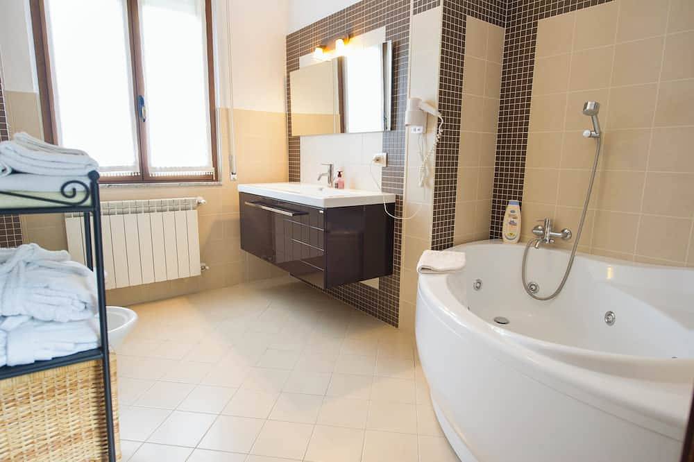 Nestled in the green woods and tranquility of the Marche countryside, in Roccafluvione, Monti Sibillini National Park