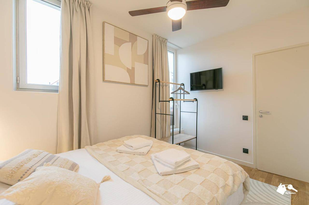 Appartement entier, Mba Raincy Iii - Luxury Appartment near transport - 25 Min Paris Center in Villemomble, Seine-Saint-Denis