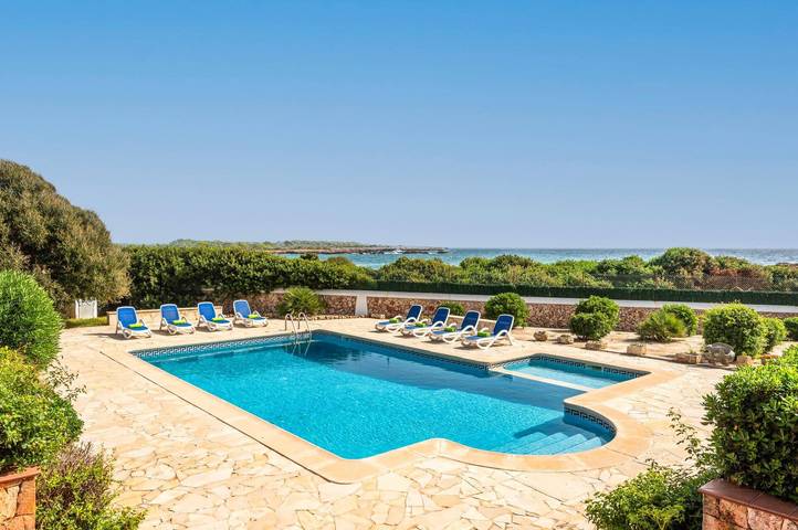 Location de vacances pour 8 personnes, avec jardin dans Son Xoriguer - 2