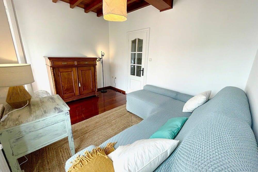 The Cliffs - A Casa de Mercedes in Mogor, O Barqueiro