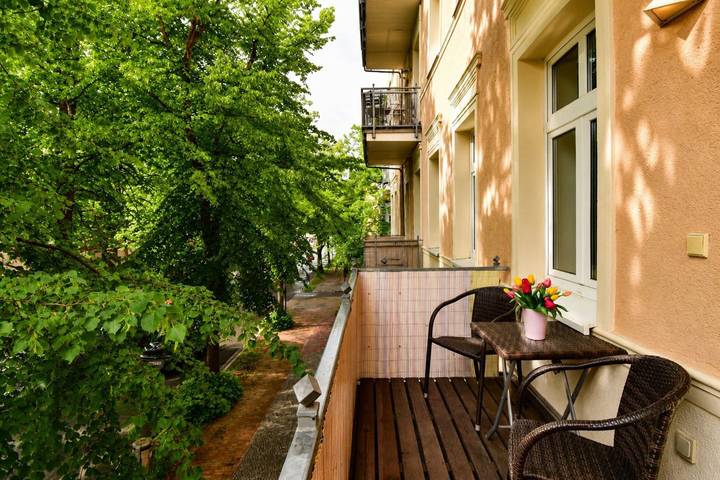 Ferienwohnung für 2 Personen, mit Balkon in Rostock