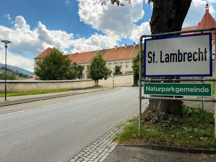 Chalet für 8 Personen, mit Ausblick und Garten sowie Sauna und Terrasse in St. Lambrecht
