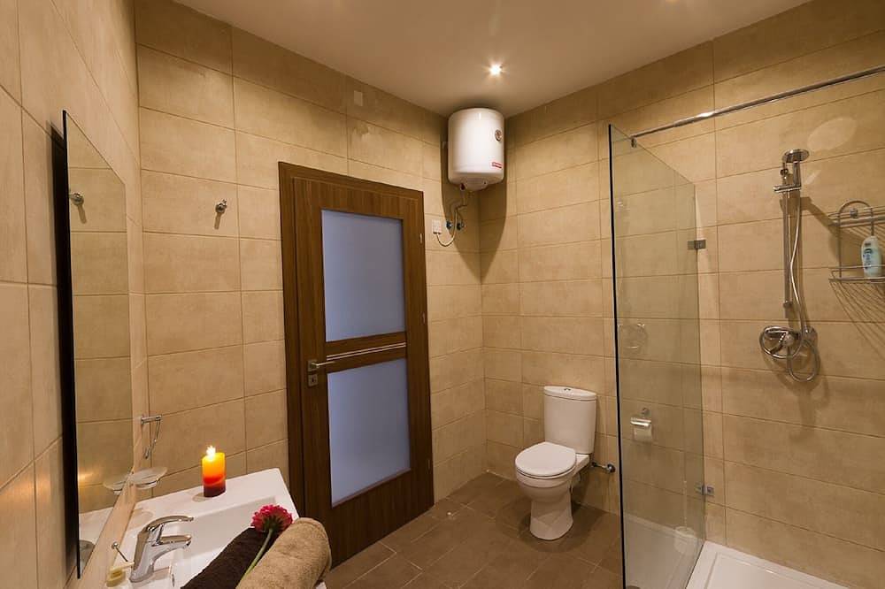 Entire apartment, Apartment 28: One-Bedroom Apartment near St. Julian's in Swieqi, Malta Island