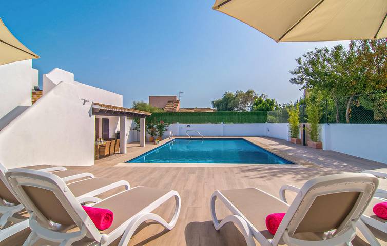 Finca für 8 Personen, mit Terrasse in Sa Coma - 2