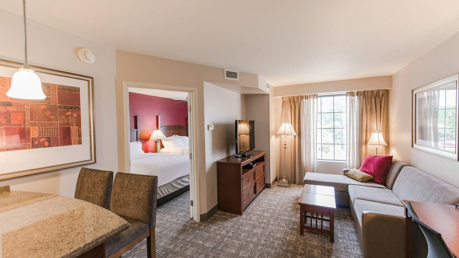 Entire apartment, Staybridge Wilmington - Wrightsville Bch in Wilmington, New Hanover County