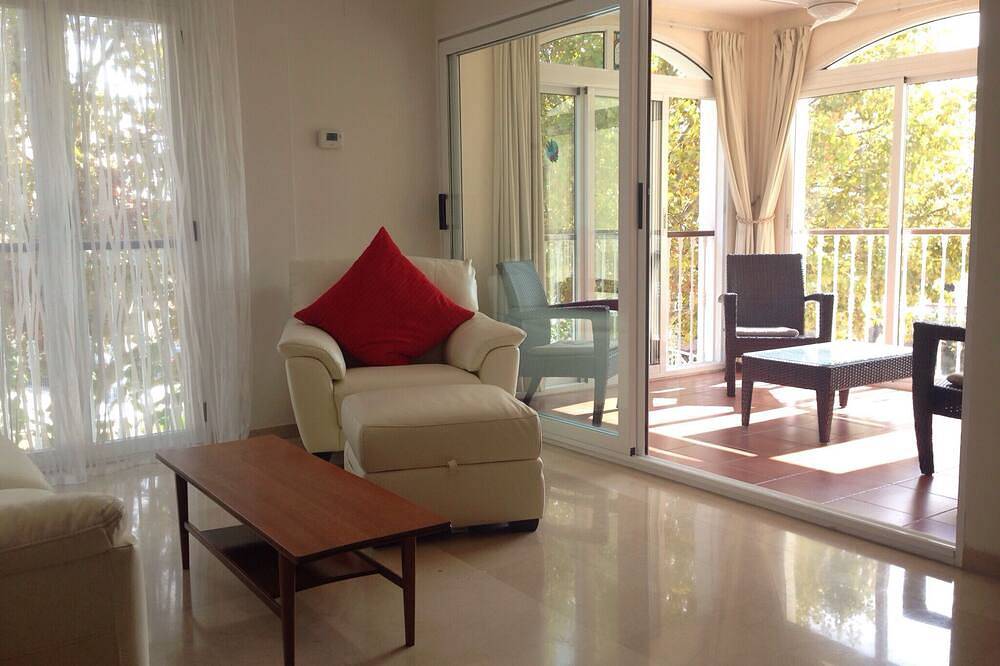Ganze Wohnung, Herliche 2Bett-Wohnung in Javea Port. Klimaanlage, Wifi, Pool und sichere Garage in Javea Port, Jávea