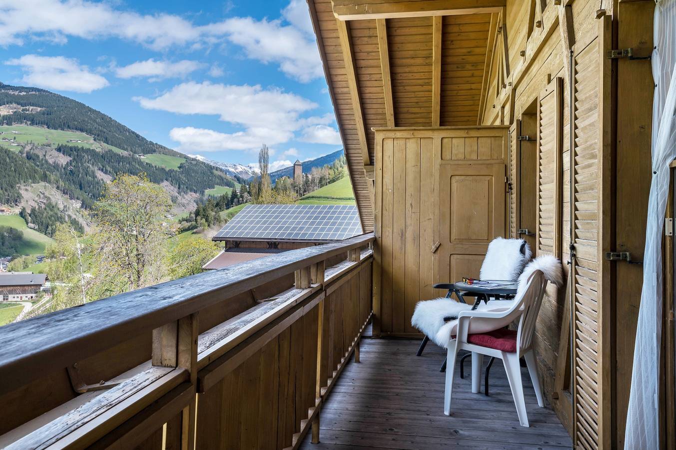 Ganze Wohnung, Ferienwohnung "Stofnerhof Bauernhaus" mit Bergblick, Gemeinschaftsgarten und Wlan in Sarntal, Sarntaler Alpen