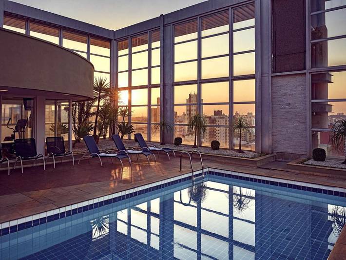 Pousadas para 2 pessoas, com sauna e jardim e ainda piscina, com animais de estimação em Campinas