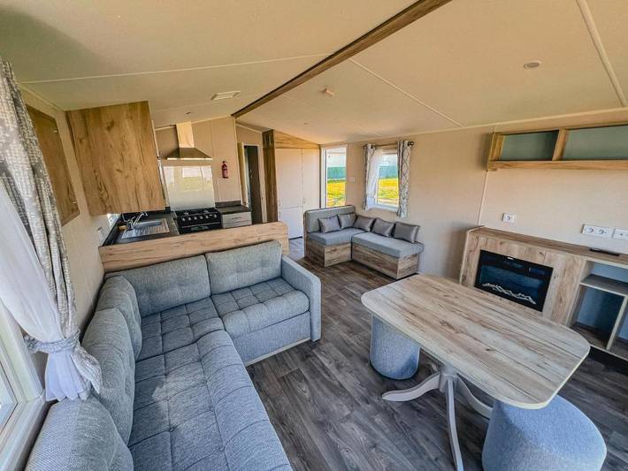 Camping pour 6 personnes, avec Terrasse et Jardin dans le Cher