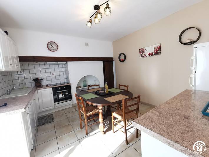 Gîte pour 4 personnes, avec terrasse à Reynès - 4