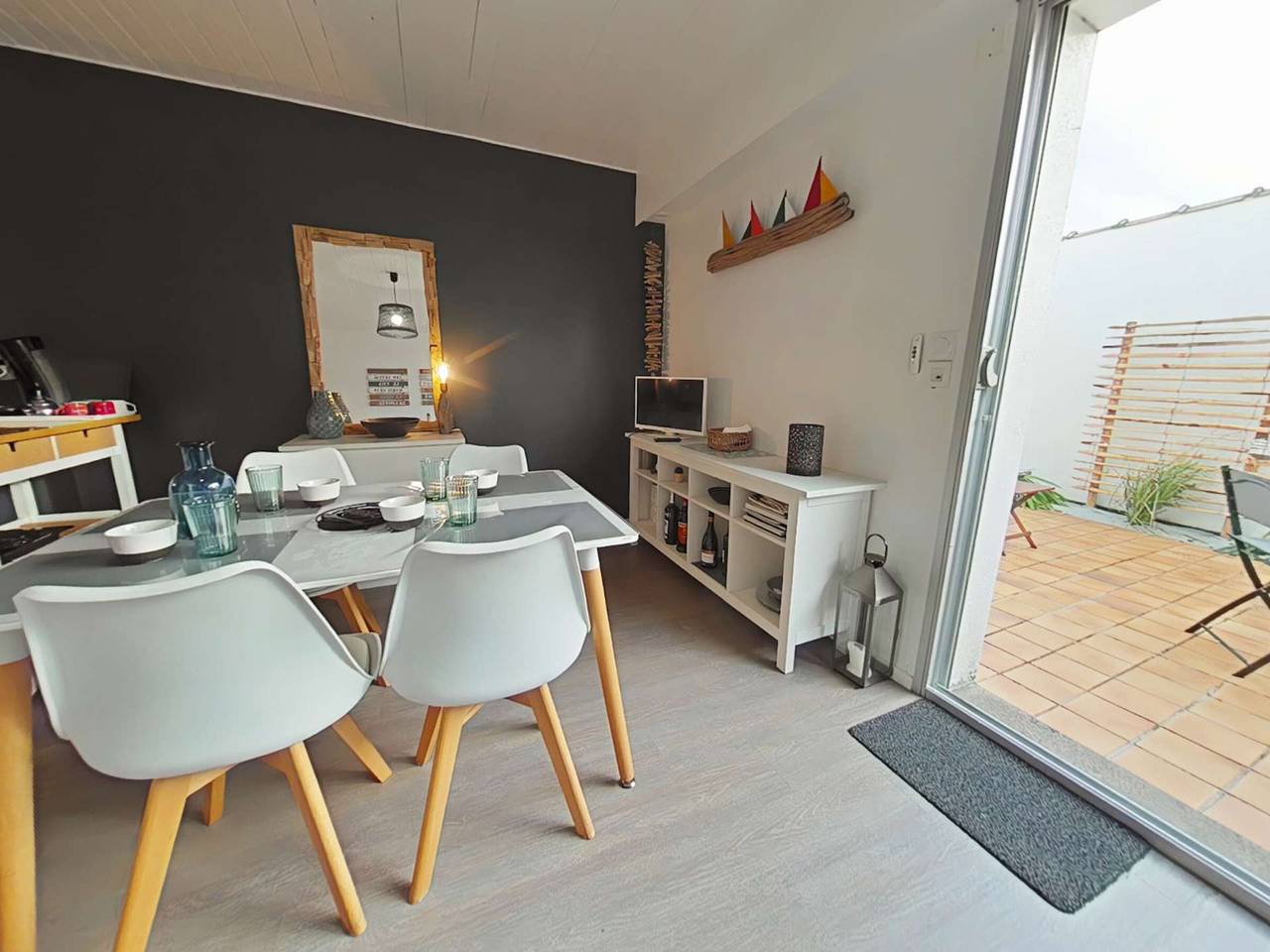 Ganze Wohnung, Studio renoviert, Nähe Strand, Terrasse, max. 4 Personen, Parkplatz, 3-Sterne, Noirmoutier-en-l'Île in L'Herbaudière, Noirmoutier-en-l'Île