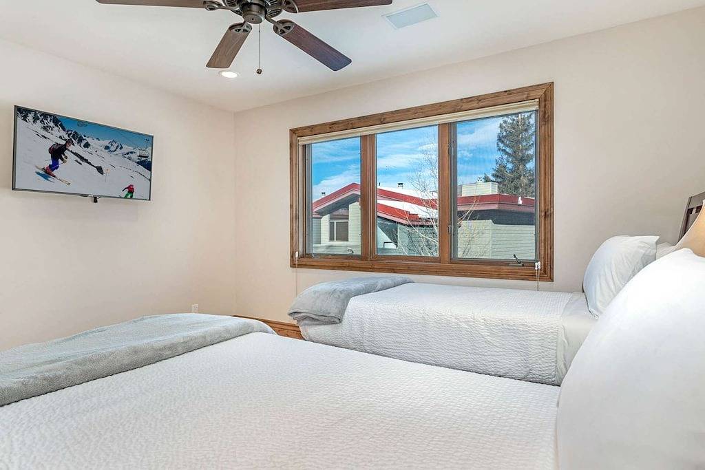 Neue Auflistung! Einfacher Zugang zu Vail und Beaver Creek, privater Whirlpool, perfekter ganzjähriger Mtn-Kurzurlaub! in Eagle-Vail, Beaver Creek