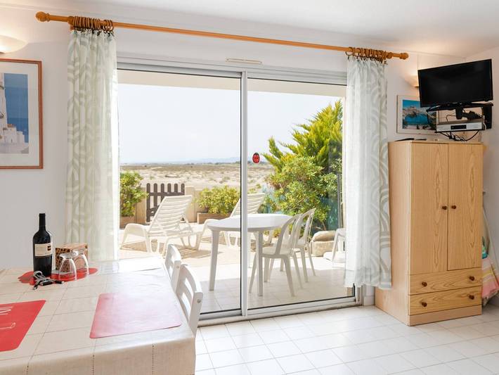 Gîte pour 4 personnes, avec piscine et terrasse dans Plage des Ayguades