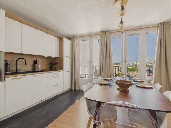 Gîte pour 3 personnes, avec vue et balcon dans Plage Bonne-Source - 3