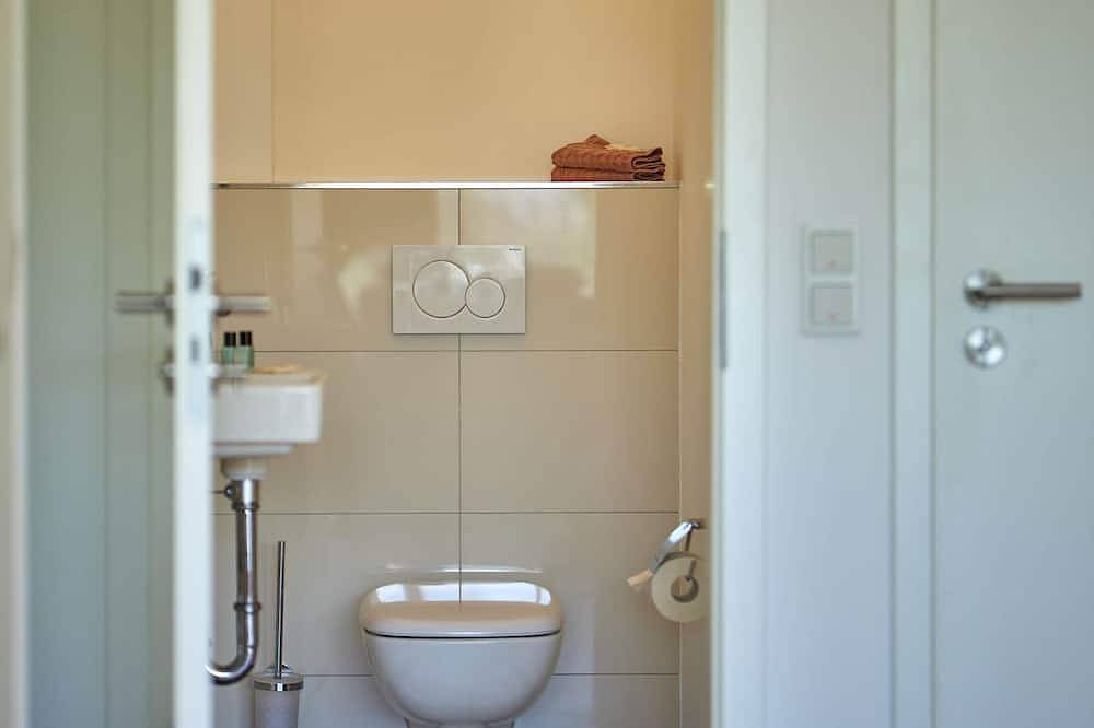 Ganze Wohnung, *Direkter Moselblick*95qm Penthouse*Neubau*Ruhig*Terrassen* in Kinheim, Bernkastel-Kues & Umgebung