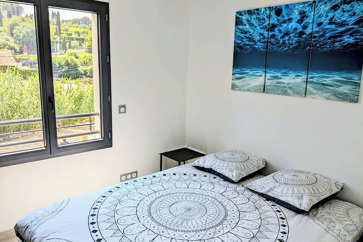 Location de vacances pour 3 personnes, avec jardin et terrasse à Saint-Paul-de-Vence - 2